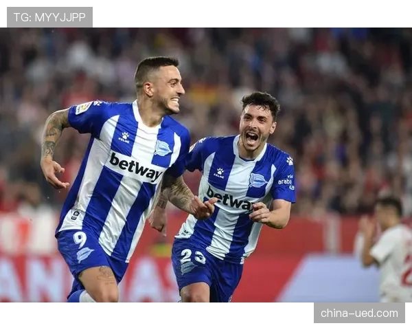 阿拉维斯保级策略：弗洛雷斯4-4-2防反体系在强强对话应用